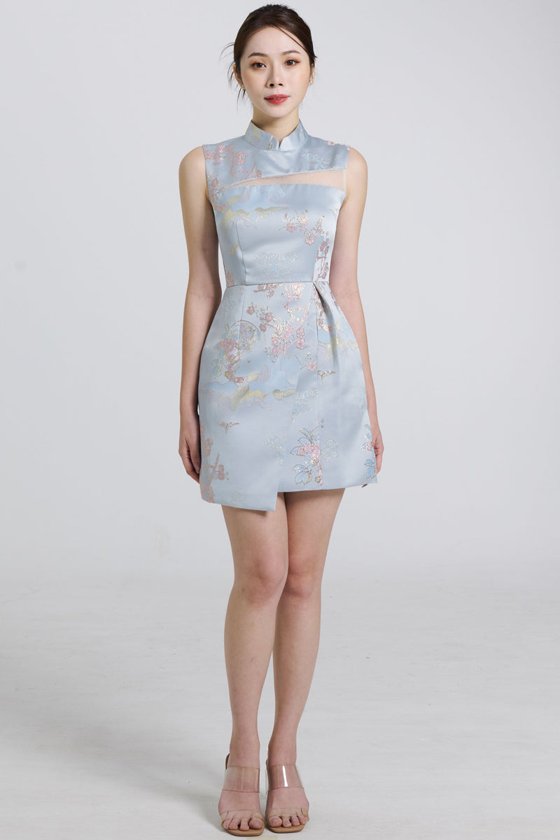 Yun Dress (Jacquard blue) ETA 25/1 Dresses white-layers.com 